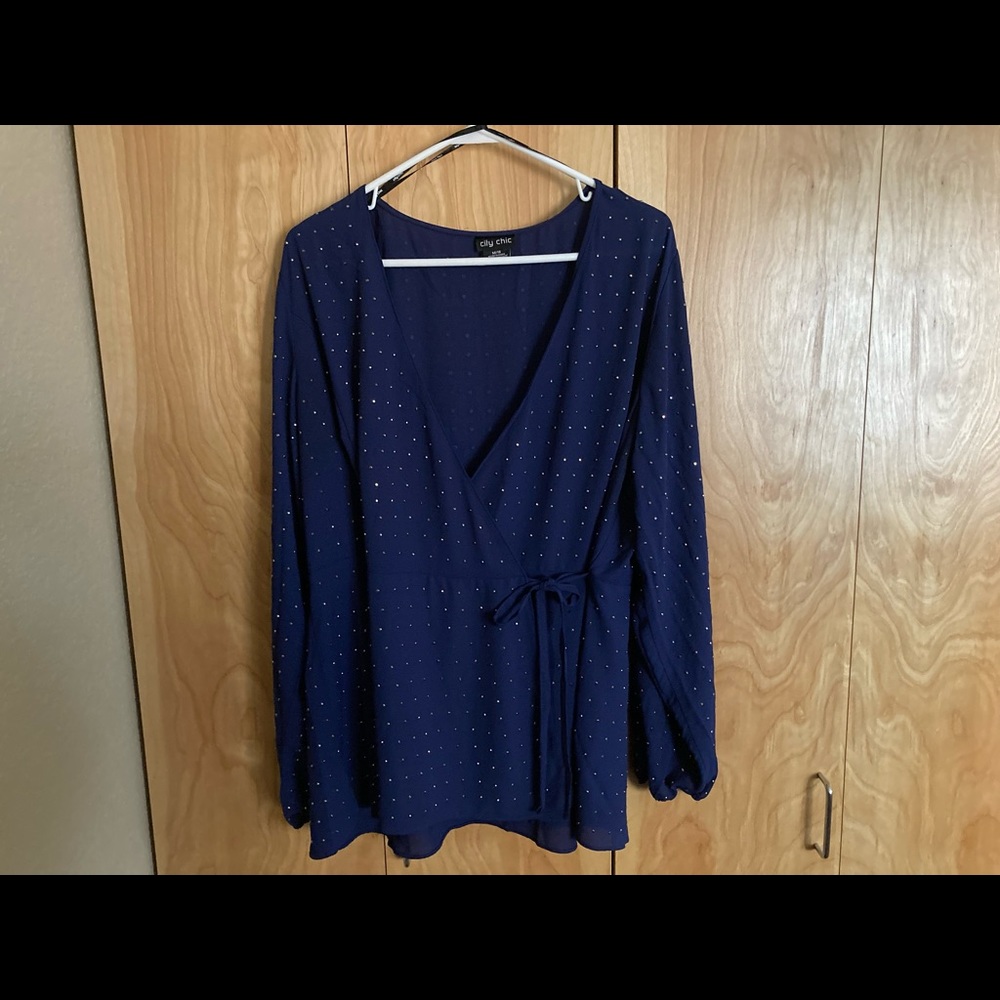 City Chic wrap tip in navy blue.
